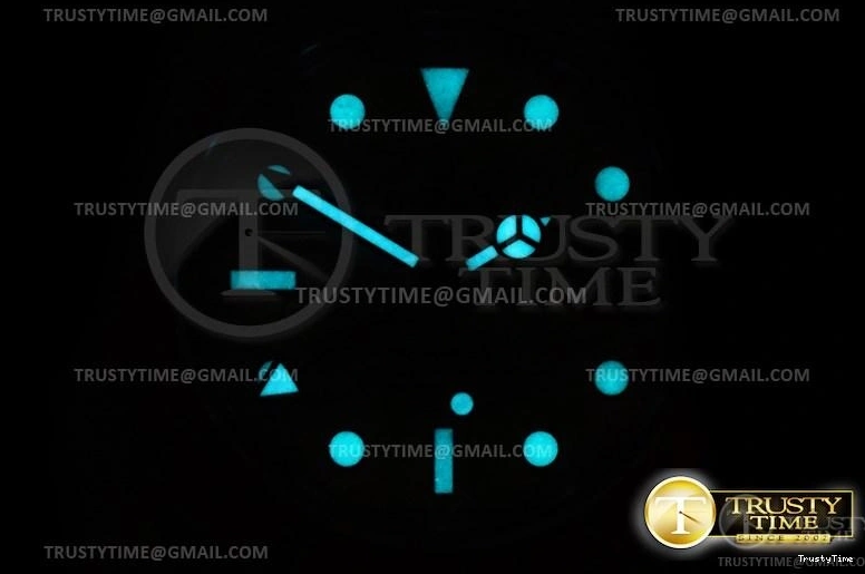 0330 ROLGMT166 – GMT II Snug 977